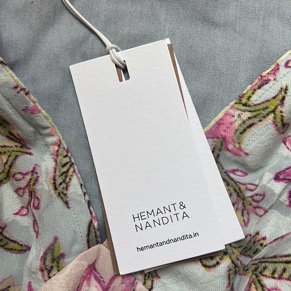 Asia Short Dress - Picture 5 of 6